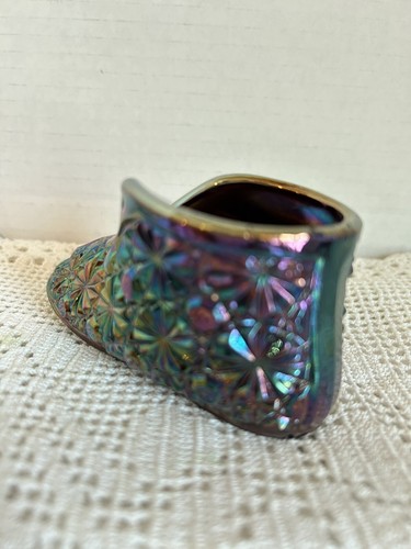 Vintage Fenton Olde Virginia Glass Amethyst Carnival Glass Baby Shoe 1970's - Picture 5 of 6