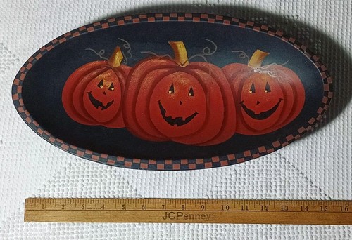 Designs by Kathy - Handpainted Wood Bowl, 15.5" wide, Jack-O-Lanterns, Halloween - Picture 5 of 5