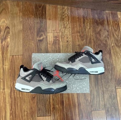Air Jordan Retro 4 Taupe Haze