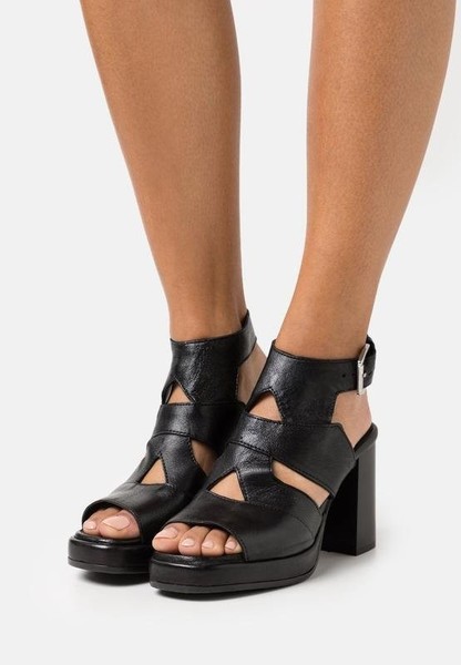 Women Germano Zama Heels Black Leather 36