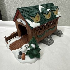 1996 Dickens Collectables Towne Christmas Village Covered Bridge