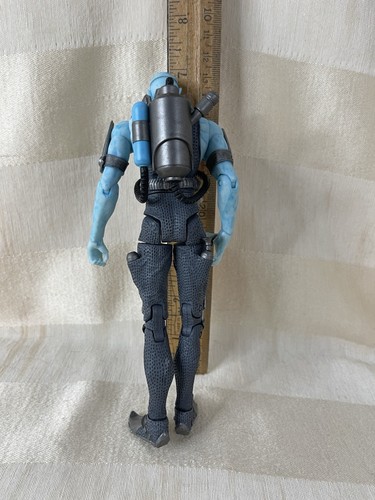 DC Collectibles Designer Series Greg Capullo Mr. Freeze Figure LOOSE - Picture 2 of 2