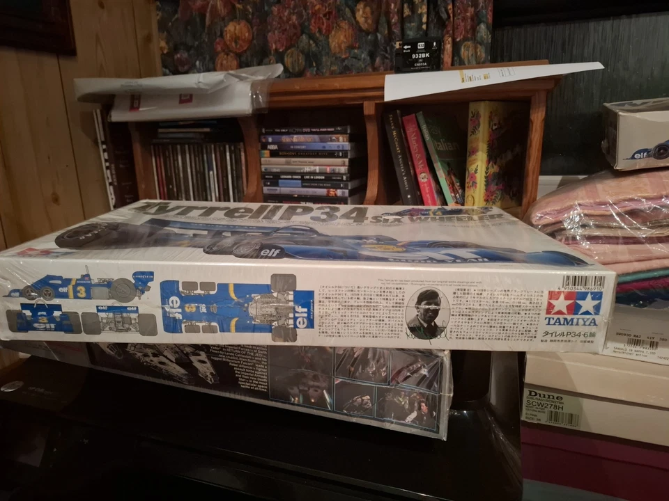 Tyrrell P-34 6 ruedas vintage, precintado Foto 4 de 4