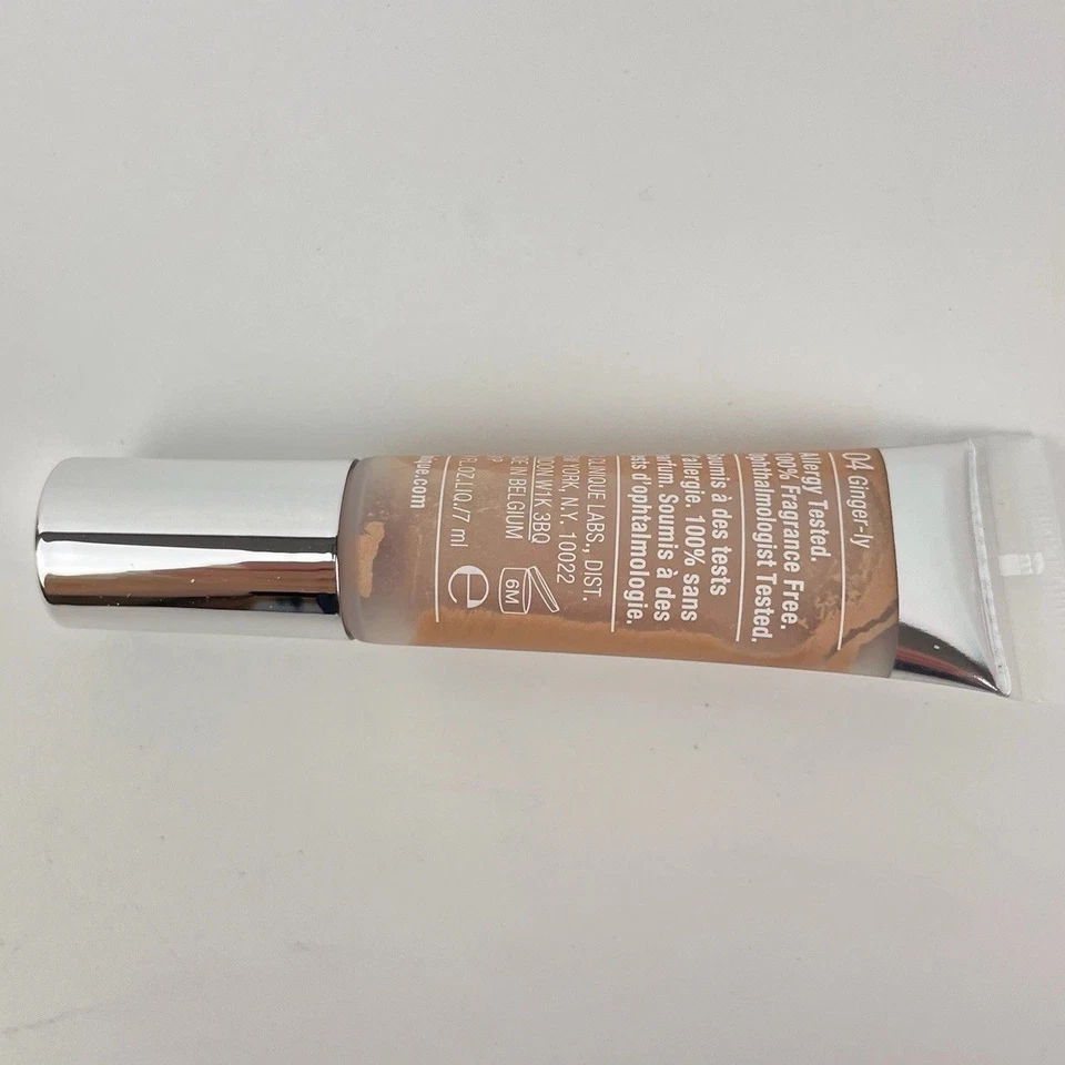 Batido de párpados Clinique antioxidante 8 horas color de ojos 04 jengibre 0,24 fl oz Foto 3 de 4