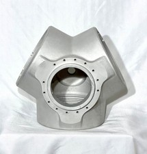 Three Blade Propeller Hub Assembly (McCauley 3A32C76-S-MR) (Over 12 pounds)