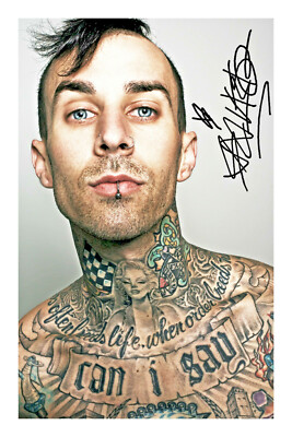 Travis Barker Blink 182 signiert A4 Fotodruck Autogramm Musik