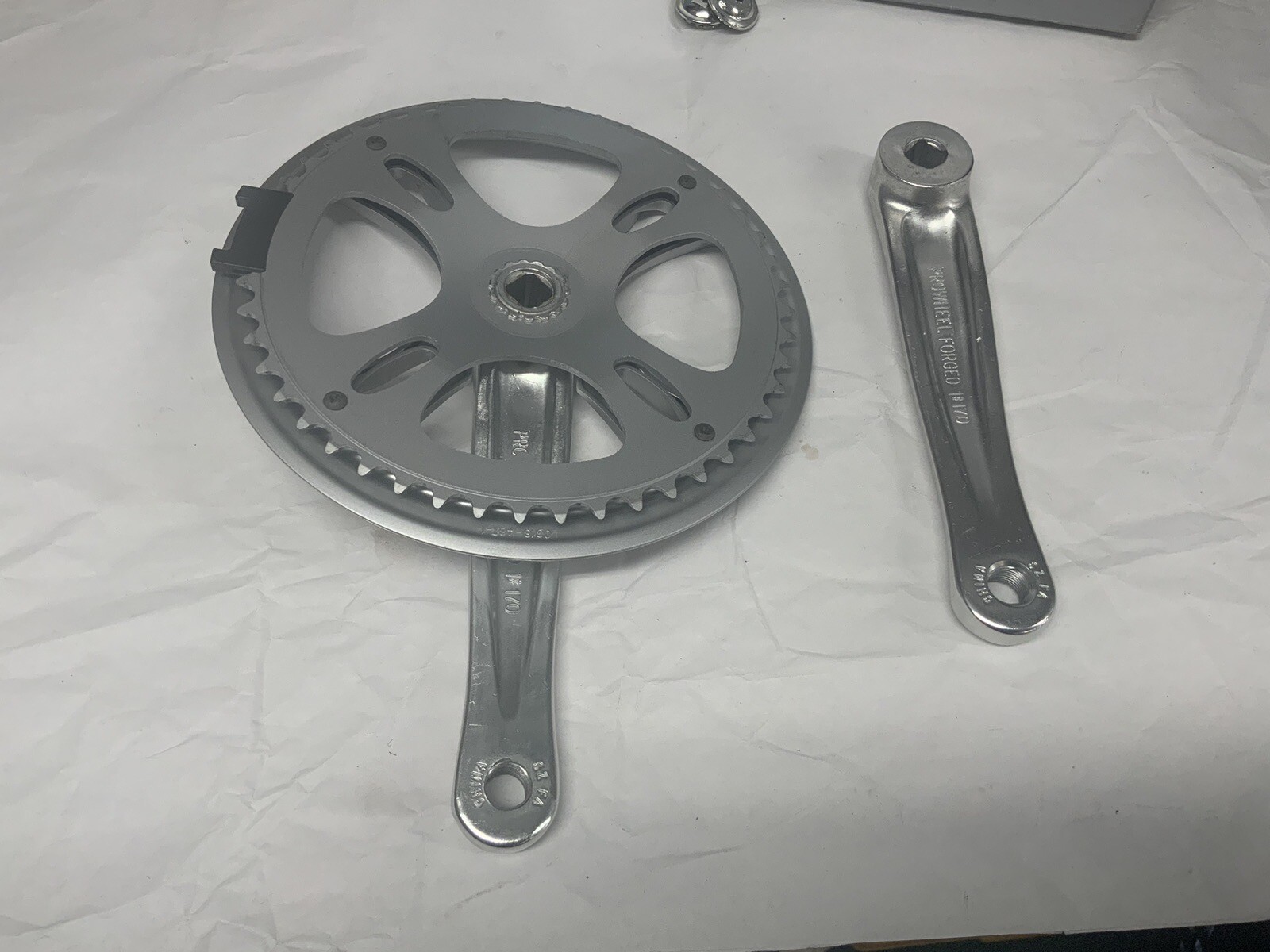 Shimano Front Crankset Single 48T  170 mm Length