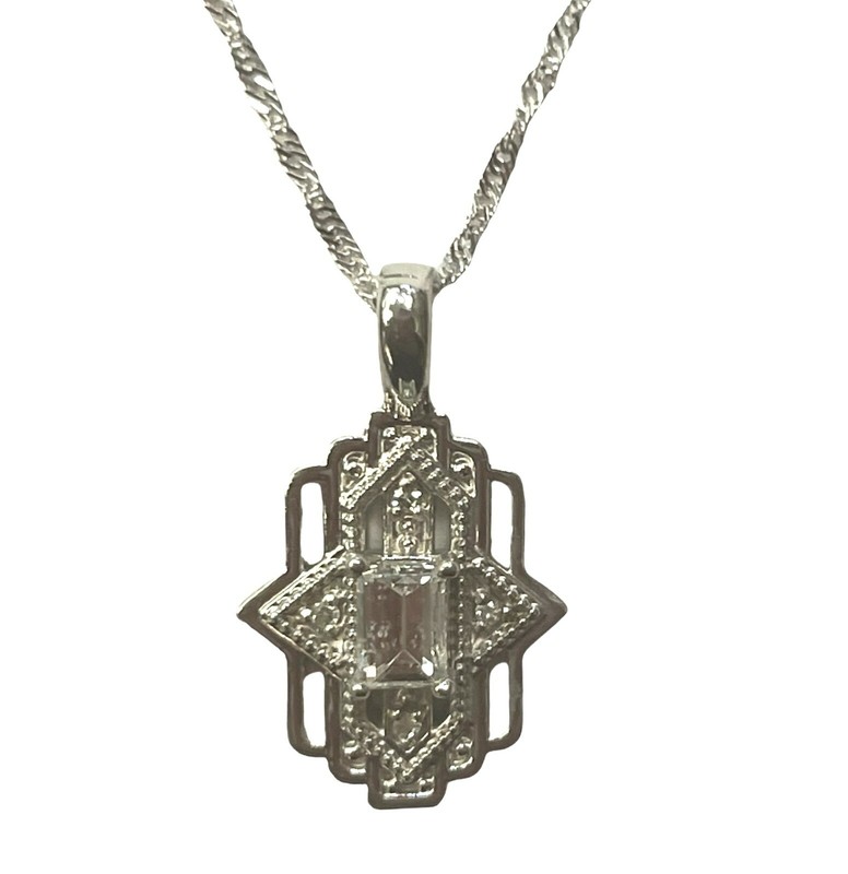 New 14k white gold .33ct emerald diamond Art Deco Vintage pendant necklace chain