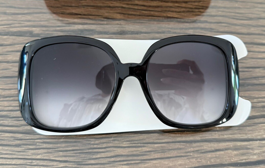 GUCCI GG0036SN 001 Black Square 54 mm Women display picture 1