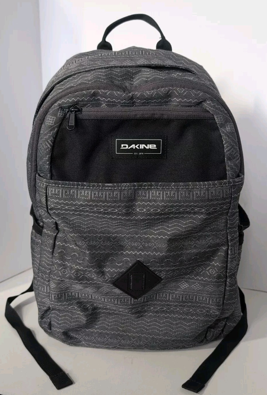 DAKINE 26L Essentials Backpack for Daily Use & Travel