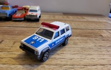 Jeep cherokee sheriff majorette hot wheels matchbox norev  1/64