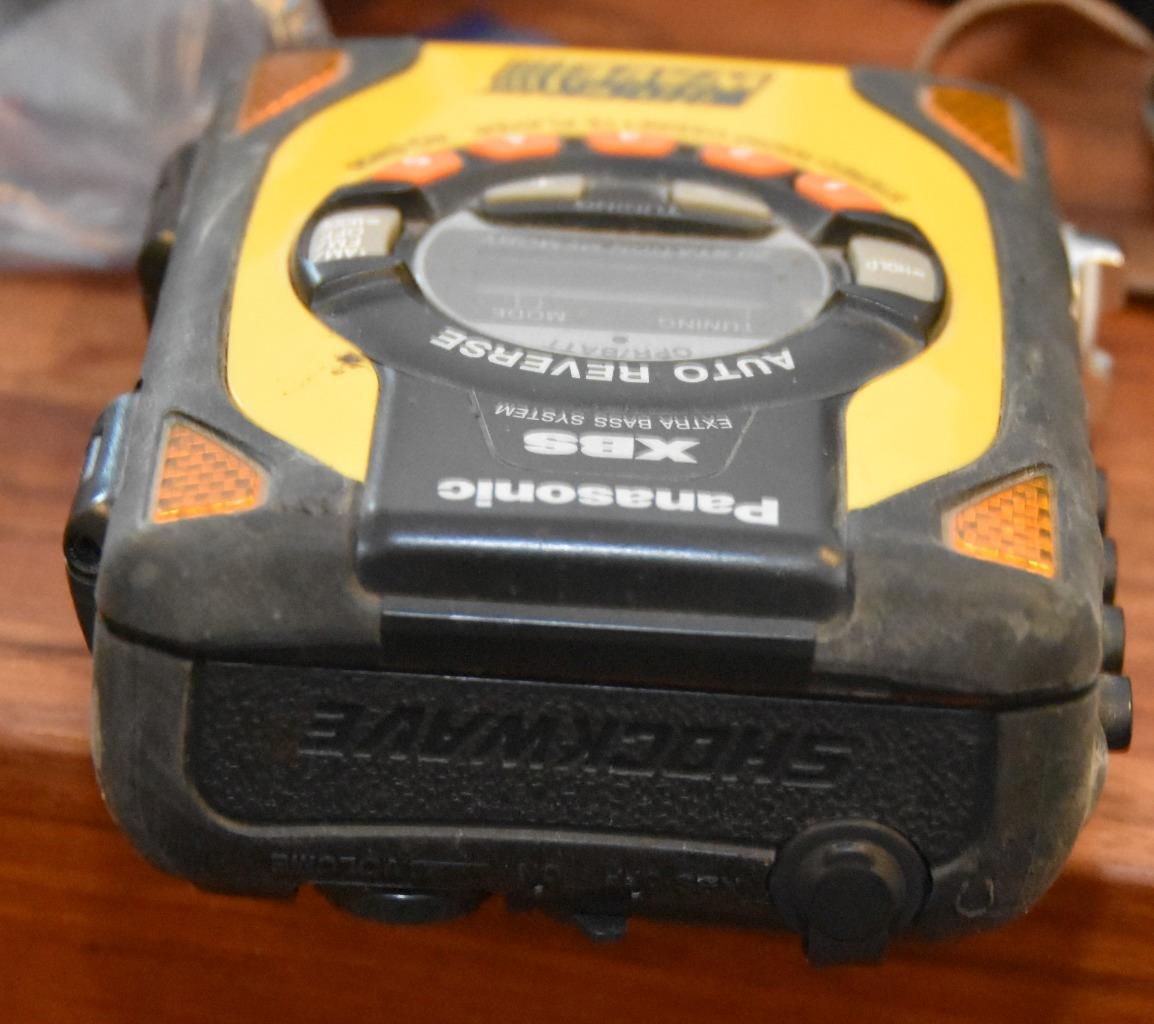 パナソニック　ショックウェーブ　RQ-SW30 Panasonic Shock Wave Stereo Radio Cassette Player RQ-SW30