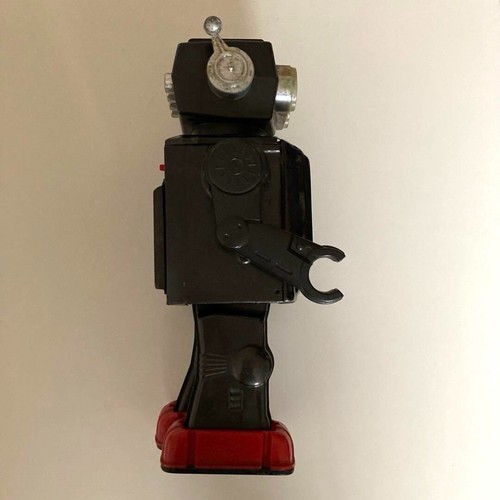 Vintage Horikawa TV Robot Tin Toy Japan 1960s Battery Operated Walk Light Show - Picture 4 of 10