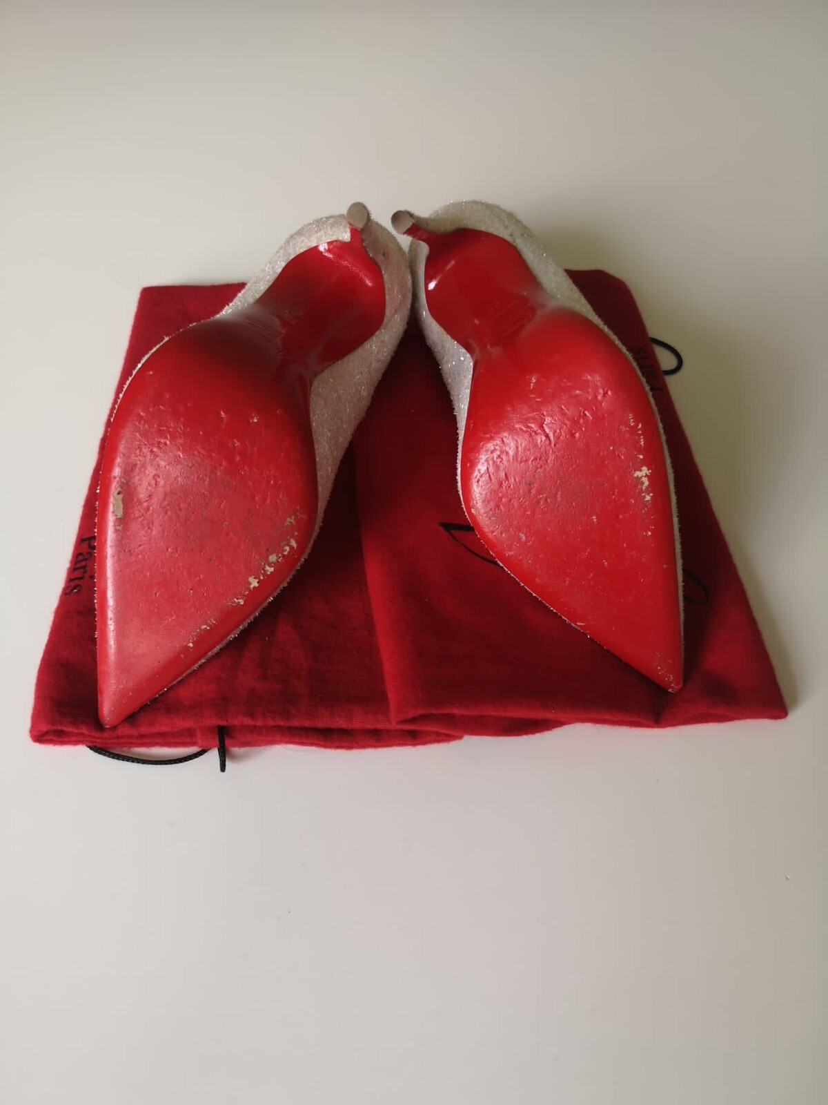 so kate glitter givre