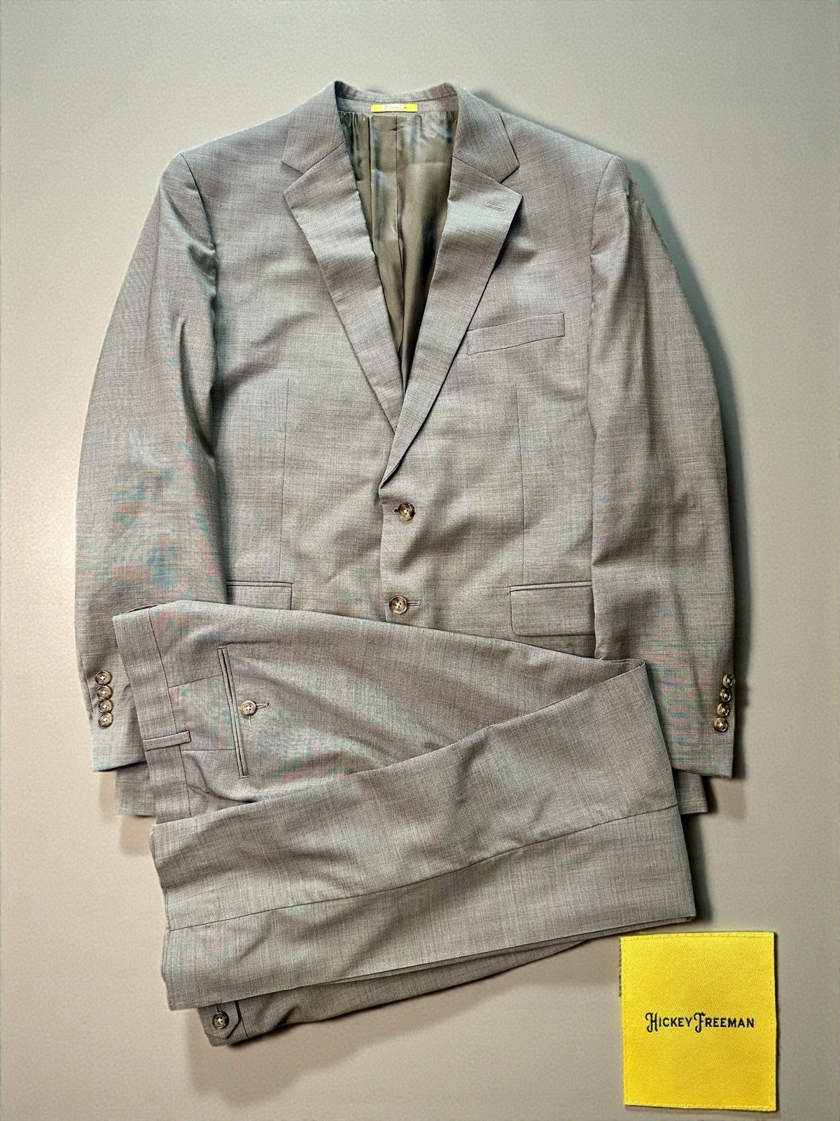 HICKEY FREEMAN Mens Suit Stretch Size 46R Wool Blend Suit