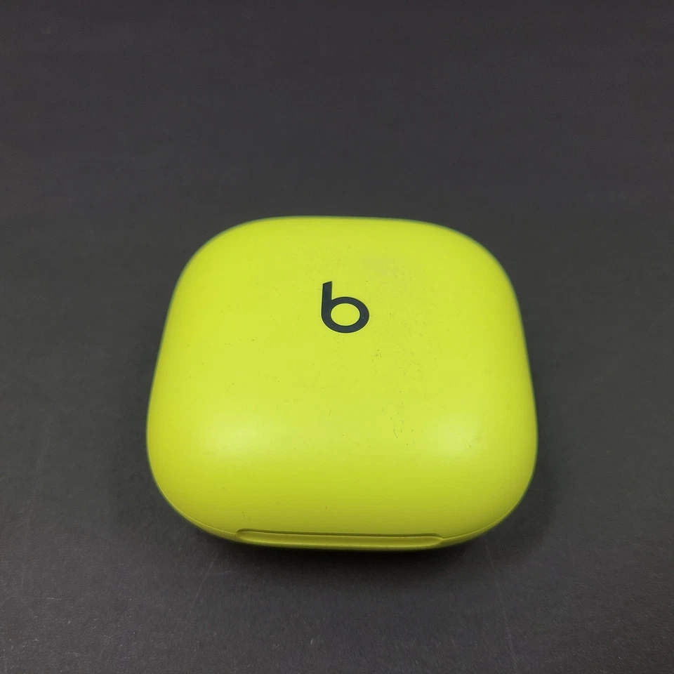 Auriculares Beats Fit Pro True Wireless NC A2578 - Amarillo Voltio Foto 2 de 4