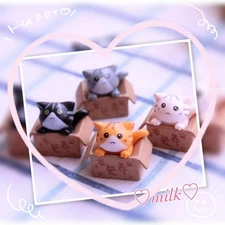 Cat Maneki Neko Figurines 4-Piece Set Mini Lucky Interior Decor