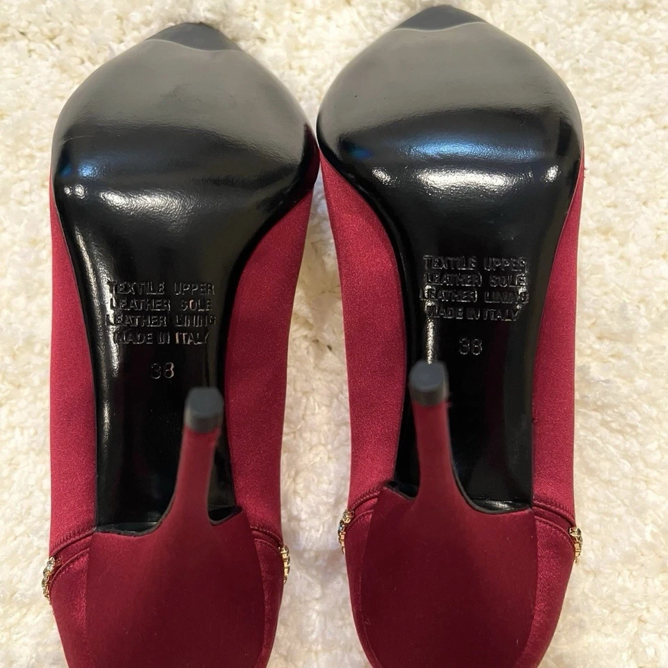 Mary Norton Women's Heels - Image 4 of 4