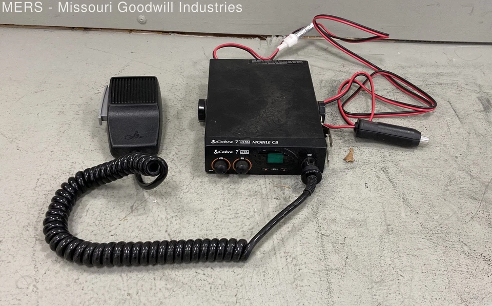 Radio CB Cobra 7 Ultra Mobile Foto 2 de 4
