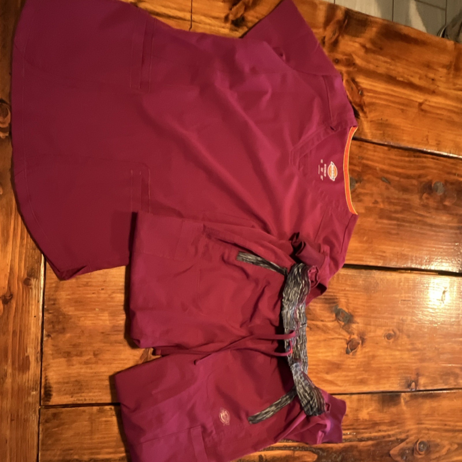 dickies wine solid pattern women’s scrub set size… - image 1
