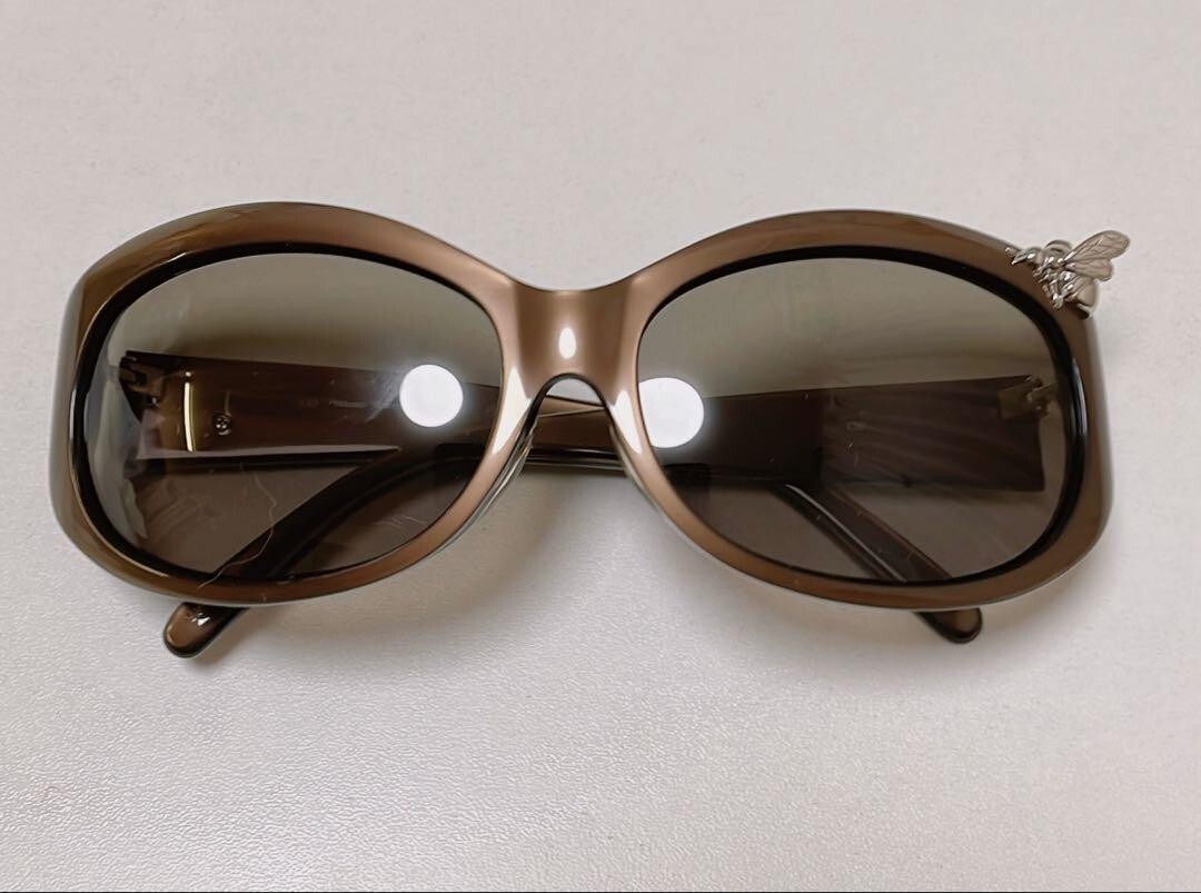 VIVIENNE WESTWOOD Orb Bee Motif Sunglasses Brown VW-7727 PB VIVIENNE WESTWOOD Orb Bee Motif Sunglasses Brown VW-7727 PB