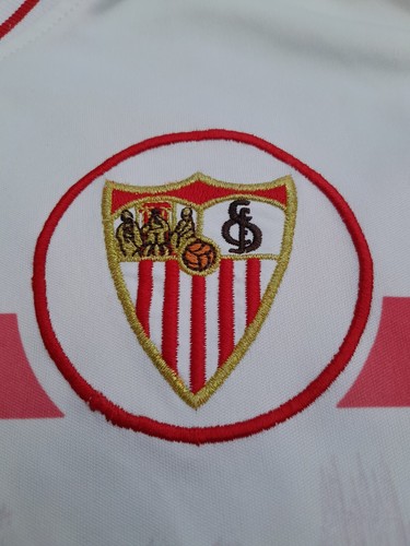 Vintage Joma Sevilla FC Home Football Shirt Boys 10 White Red - Picture 3 of 16