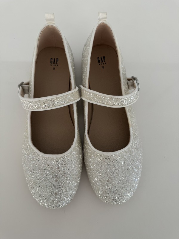 Gap White Ivory Frost Glitter Sparkle Mary Jane Flats Girls Shoes Size 5