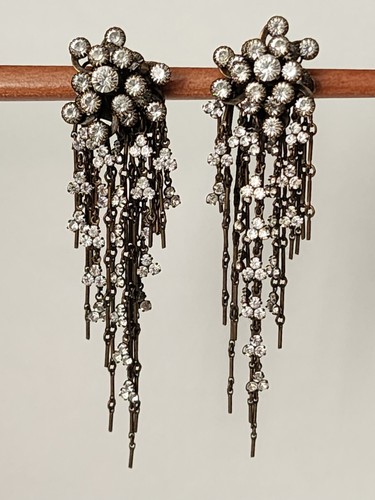 VTG Signed Sorrelli Antique Brass Clear Crystal Chandelier Fringe Clip Earrings