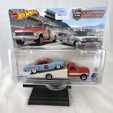 Hot Wheels 1:64 '61 Chevy Impala 1972 Ramp Truck Team Transport Premium Diecast