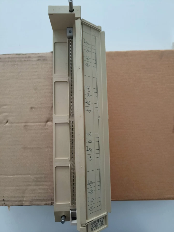 Siemens 6ES5470-7LC13 Analog Output 6ES5 470-7LC13 6ES54707LC13 Simatic S5 - Imagen 3 de 4