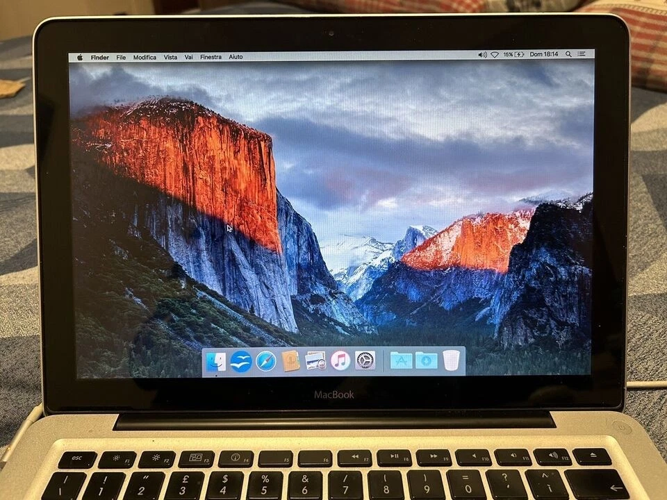 MACBOOK 13” A1286 UNIBODY FINE 2008 ALLUMINIO INTEL CORE DUO 2 GB RAM - Immagine 2 di 4
