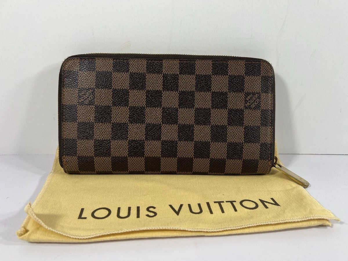 Authentic Louis Vuitton Damier Azur Zippy Wallet