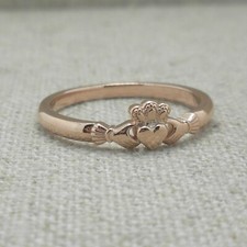 14K Rose Gold Ladies Dainty Very Narrow Claddagh Wedding Ring Size 6.5 Pouched