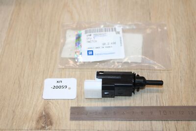 GM General Motors 95526027 Bremslichtschalter NOS NEU genuine