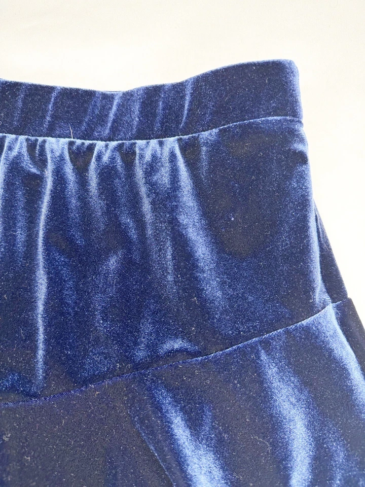 Crewcuts Velvet Ruffle Skirt Size 6-7 - Image 2 of 4