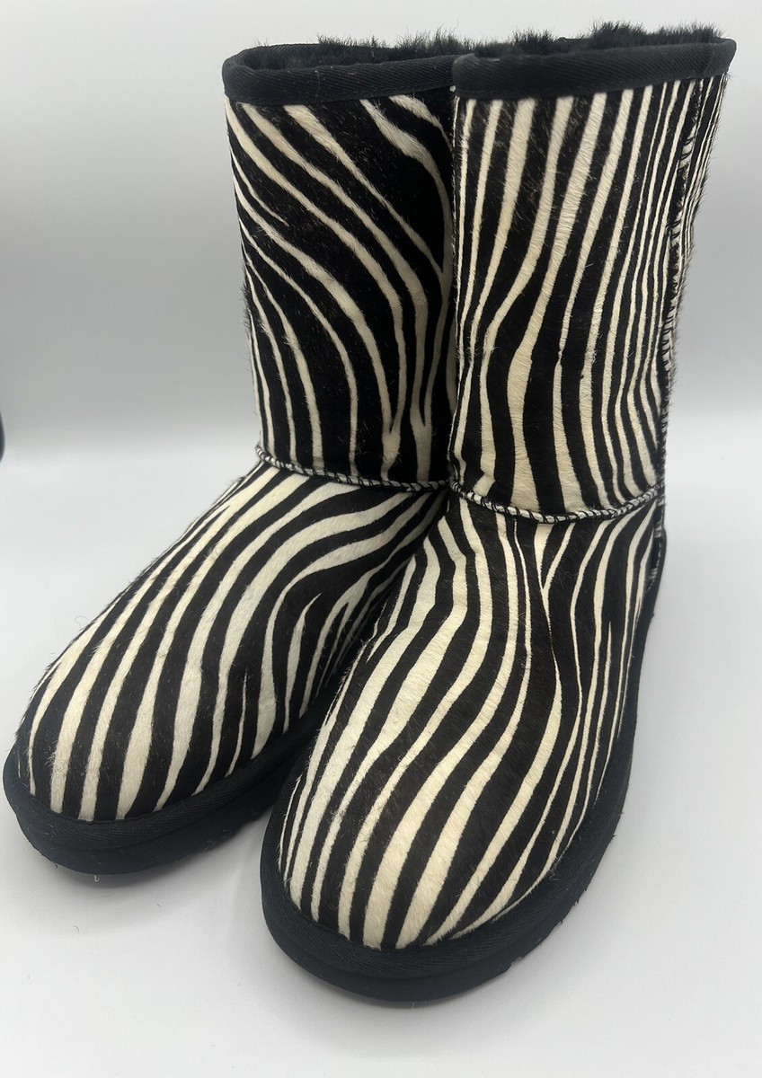 UGG AUSTRALIA CLASSIC SHORT EXOTIC ZEBRA BOOTS Size 9 WOMENS UGG AUSTRALIA CLASSIC SHORT EXOTIC ZEBRA BOOTS Size 9 WOMENS