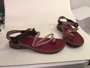 chaco waterproof sandals