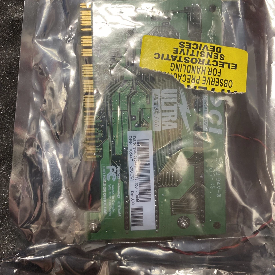 PROMISE TECHNOLOGY ULTRA66 ATA 66 PCI USED With Ribbons And Software - Image 4 of 4