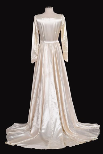 Seiden Satin Brautkleider Elegant Langarm Hochgeschlossen A Linie Brautkleider* - Bild 4 von 14