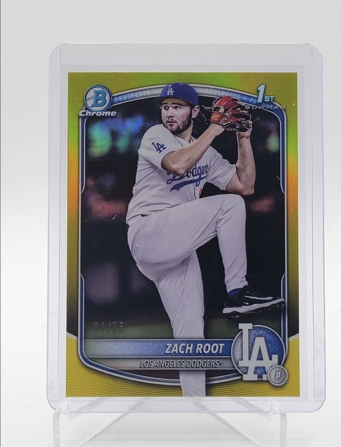 ZACH ROOT 2025 BOWMAN CHROME DRAFT 1ST YELLOW REFRACTOR /75 Q3967
