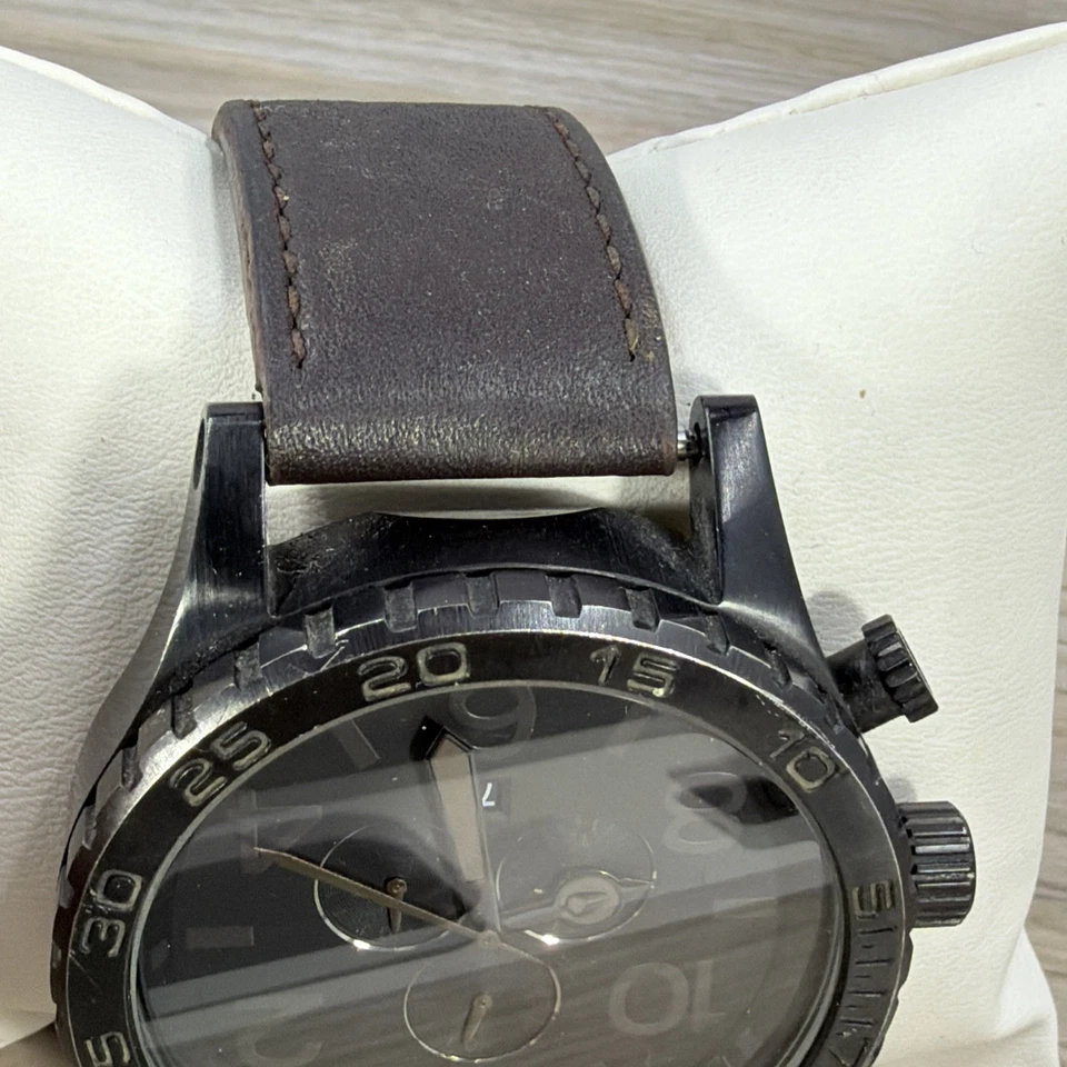 NIXON Mens Wristwatch SIMPLIFY THE 51-30 CHRONO Black Dial - New Battery - 51mm - Image 4 of 4