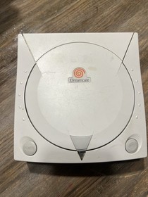 Sega Dreamcast White Console With Daytona Game