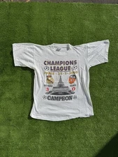 Real Madrid vs. Valencia Champions League Final 2000 commemorative tshirt Size M