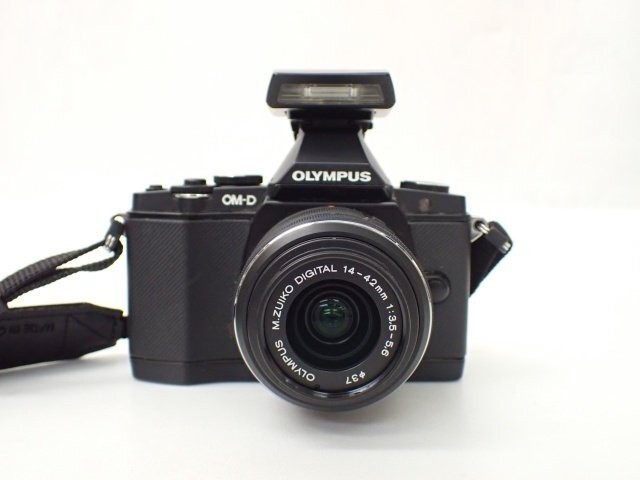 Olympus OM-D E-M5 Black Digital Camera w/14-42 lens Working Used