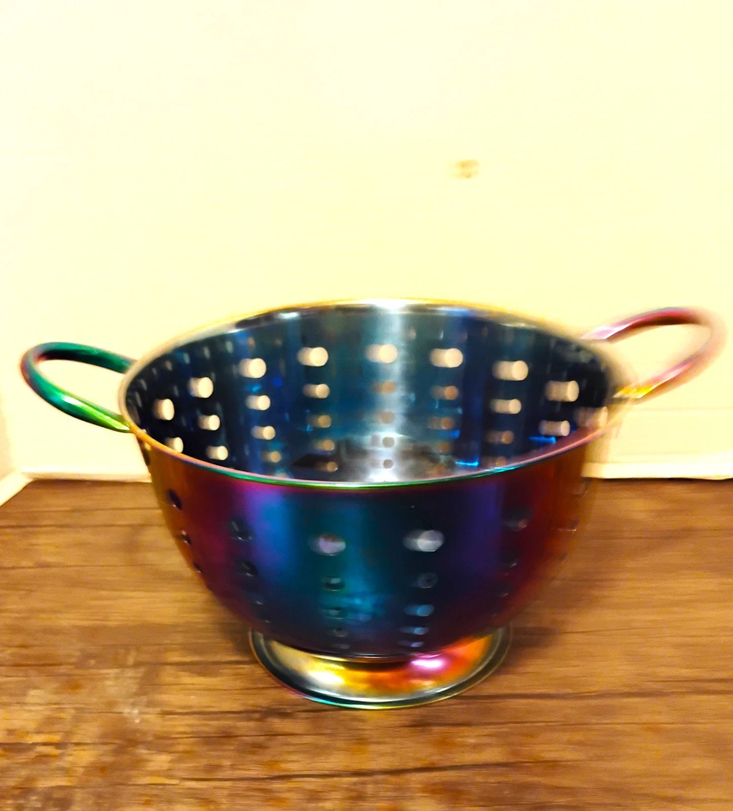 Thyme & Table 5 Quart Irredescent Rainbow Colored Kitchen Collander