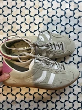 Coolway Kizuna Sneakers men’s size 7 women’s size 10  NWOB with marks  No box 