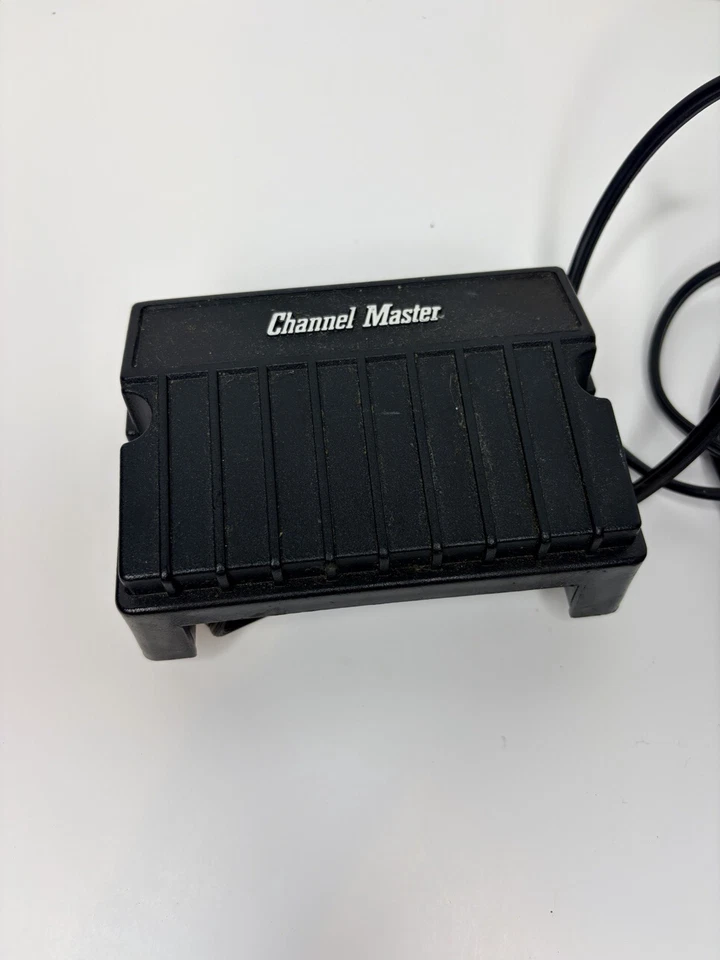 Channel Master Antenna Signal Preamplifier Power Supply Model 0040C  - Image 2 of 4