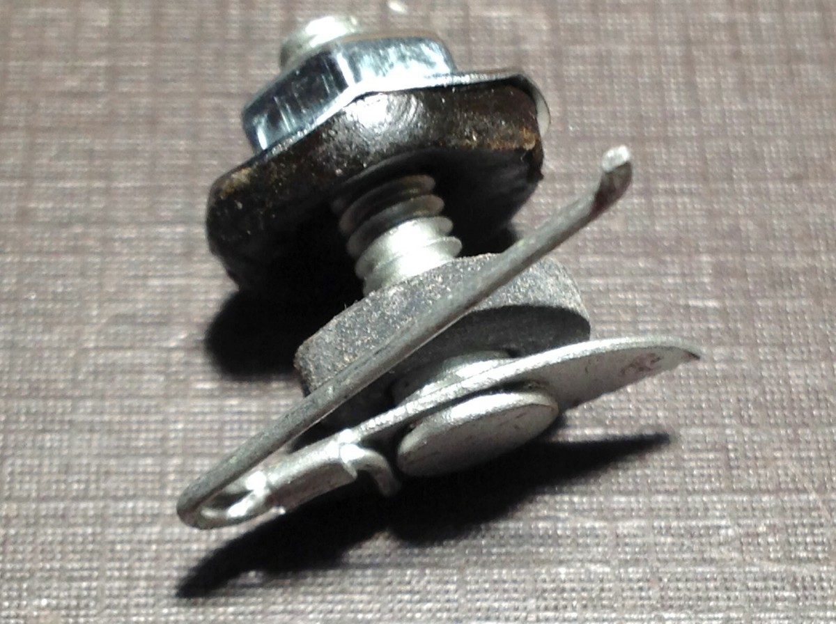 10 pcs NORS fender door body sde mouldng clps sealer nuts 1/2-5/8