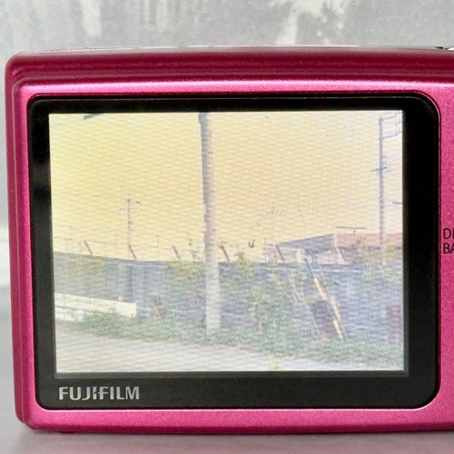 FUJIFILM FinePix Z10fd PINK Digital Camera 7.2MP 3x Optical Zoom From Japan - Picture 5 of 10