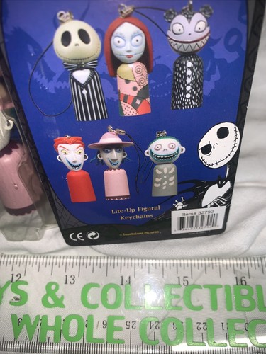 Nuevo Neca Pesadilla Antes de Navidad Lite-Up Figura Llavero Cerradura Caja Completa - Imagen 10 de 12